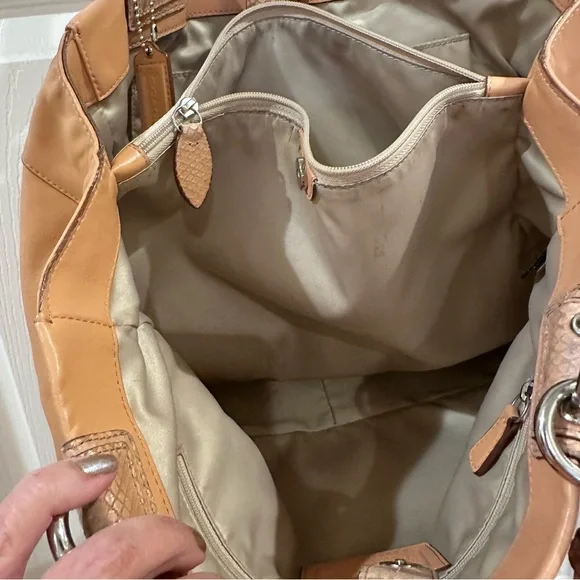 Coach Penelope Apricot / Peachy Leather shoulder bag - - Picture 11 of 14